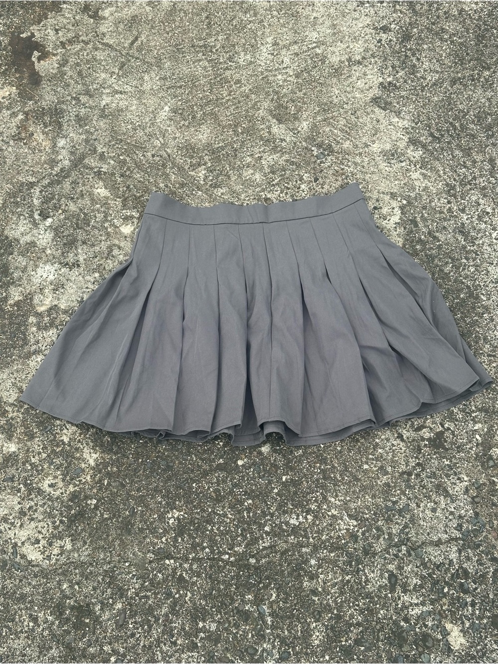 NWT SHEIN Charcoal Gray Pleated Midi Skirt
